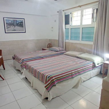 Renta de apartamento independiente en Vedado por 23 y 26 electricidad 24 horas - 8/10