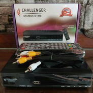 Caja Descodificadora Challenger HD - Img 55999360