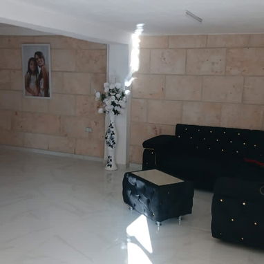 *132🏡_Venta de Casona en el Cotorro [ son dos en una ] con un garaje súper grande,en el cuál caben 3 camiones. Ojo es u - 2/10