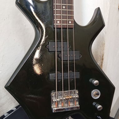 Bajo BC Rich Warlock - 2/6