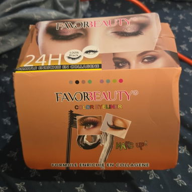 Maquillaje - Img 125884652