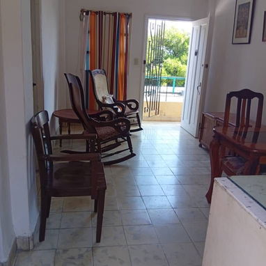 🏡 ¡EN VENTA APARTAMENTO EN 41 Y 42! - 2/6