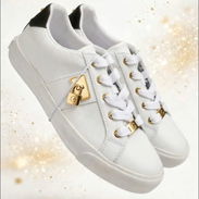 Tenis Gucci originales son #37 totalmente nuevos - Img 57518000