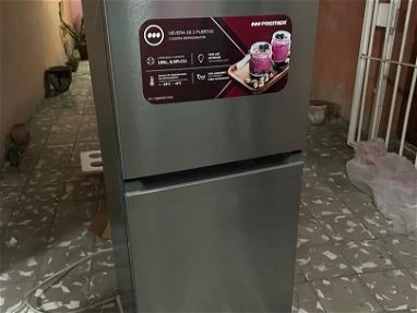 Refrigerador Marca Premier de 7 pies - Img main-image-46097298