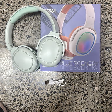Audífonos RGB de casco - Img 122741590