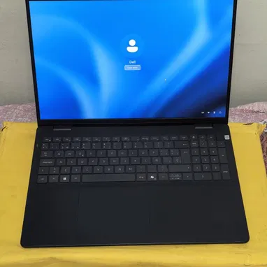 DELL 16 - 2/5