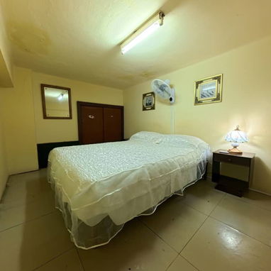 COD.Z 🛌 Renta por noche en Habana Vieja cerca de la Embajada de España - Img 118404561