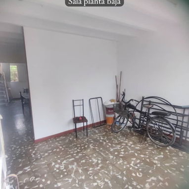 🏡 CASA DUPLEX EN VENTA (BIPLANTA) | PLAZA DE LA REVOLUCIÓN (46) - 4/10
