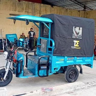 TRICICLO ELÉCTRICO BRYDERK-TOPMAQ - 2/3
