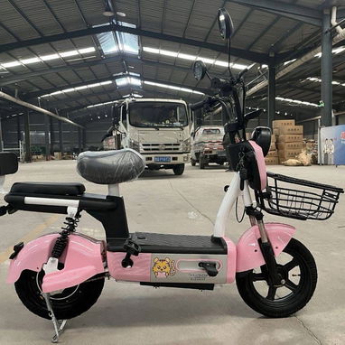 `🛵 𝐏𝐀𝐓𝐈𝐍𝐄𝐓𝐀 ELÉCTRICA CALLENGER 🛵`  ⚙️ESPECIFICACIONES • 500w - 48v - 20ah • ⁠batería de GEL • ⁠autonomía de 6 - 2/5