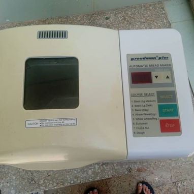 Máquina de hacer pan Breadman Plus automática - Img 122915357