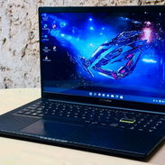 Laptop prácticamente nueva! - Img 57753863