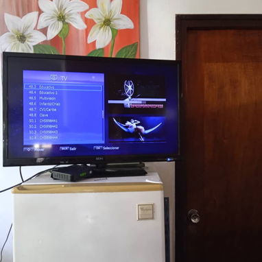 Smart TV marca Seiki y cajita, los 2 por 120 usd. Tel. 53308332 - Img 120991540