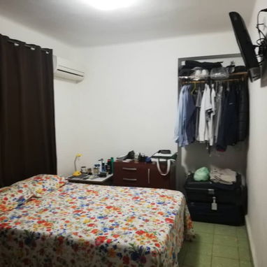 Renta de apto en el vedado - Img 122024887