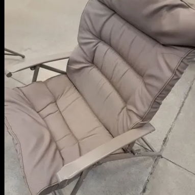 Conjunto de terrazas sao paulo 200 usd  Sillas reclinables acolchonados y mesita de centro - Img 123841340
