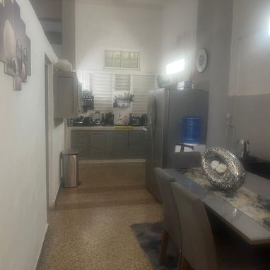 Se vende casa puerta de calle en La Habana Vieja en 60 mil - Img 125119388