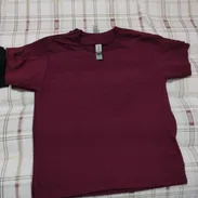 pullover de niño color entero, verde, rojo vino y negro , talla 4 hasta la 12, ideal para alternar con el uniforme escol - Img 56513316