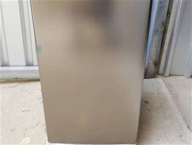 Se venden refrigeradores y neveras - Img 67023382