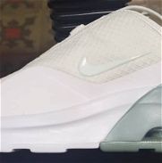 Nike originales blanco y gris - Img 45687277