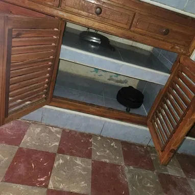 Venta de casa puerta de calle en el Reparto Rocafort - Img 121409356