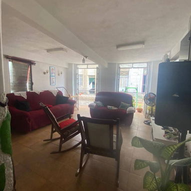 VENTA DE CASA EN CENTRO HABANA, BUEN ESTADO Y LISTA 😌🗝🏠 .25mil ajustable con dinero en mano - 8/9