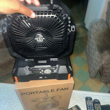 Ventilador recargable F22 - 7/8
