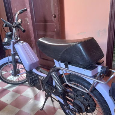 Se vende  moto.  Babetta. Tiene  chapa y circulación. - 6/6