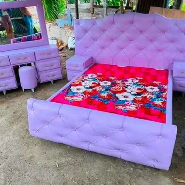 Excelente oferta de camas tapizado capitoneadas con maxima calidad y garantía... - 2/10
