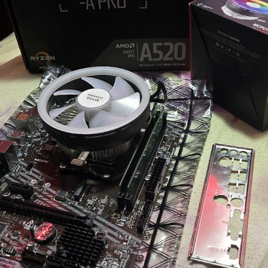 GANGA -KIT MSI  A520M PRO+RYZEN 3 2300x+8GB-GDDR 4 - Img 121652855