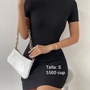 Vestido ajustado negro de manguitas - Img 58032435