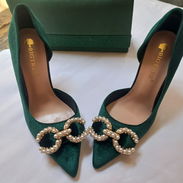Tacones elegantes 🫣 - Img 58137145