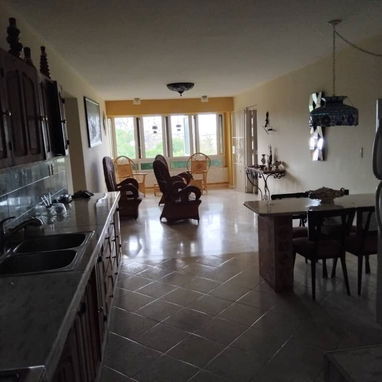 Espectacular apto en excelente zona del Vedado. Oportunidad de inversión!!!! - Img 117765778