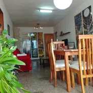 RENTA LINEAL DE APTO EN VEDADO - Img 56875214
