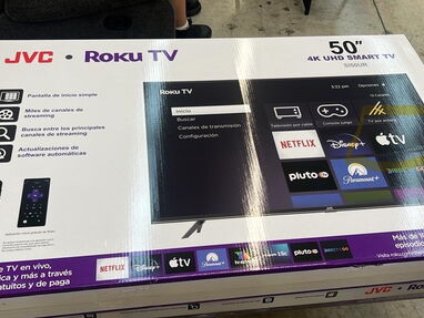 Vendo  TV de 50 pulgada Smart TV ,4k UHD Nuevos en caja  Estamos ubicados en playa ,Miramar  #52940270 Wasa por favor - Img main-image