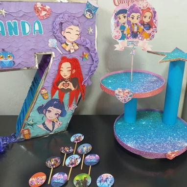 Piñatas y más decoraciones para cumpleaños - Img 121765759