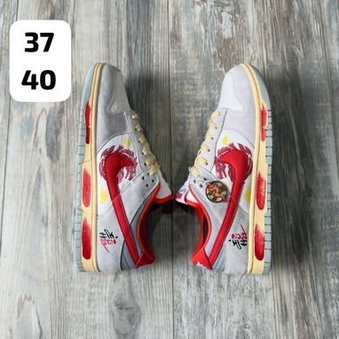 Nike Dunk Low "Year of the Dragon" /Nike Air Force 1 "Year of the Dragon" /Air Jordan 9 Retro "Barons" - 3/3