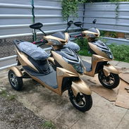 MOTO ELÉCTRICA TRES RUEDAS IZUKI - Img 57989927