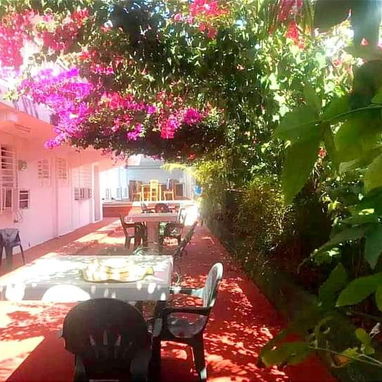 🏤Casa de renta con paneles y 9 hab para 21 personas. Minimo a reservar 5 hab/50 usd cada una. House for rent. BC-002 - 10/10