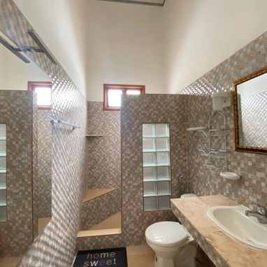 🏡🌊 Renta Lineal Vedado Vista al Mar | 5 Habitaciones | Casa Amplia Larga Estancia - Img 117179667