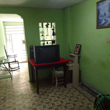 🏠✨ ¡Gran Oportunidad en Centro Habana! ✨🏠 - Img 118697775