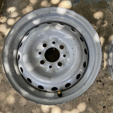 Juego de llantas originales de Lada - 2/3