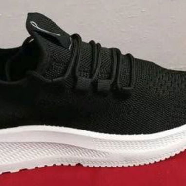 Aseo, licras y zapatos sport - Img 119835306