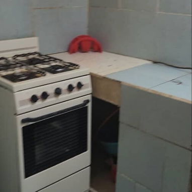 Apartamento interior en centro Habana de 1 cuarto y gas de la calle, no se va la luz. - 4/8
