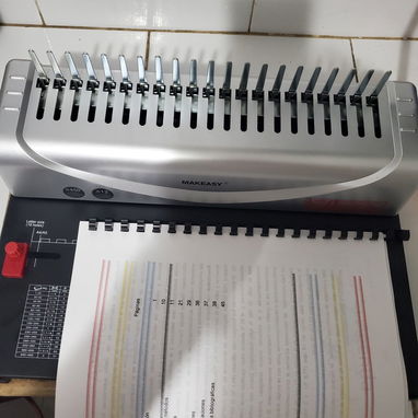 Vendo Encuadernadora de Peine de 21 Agujeros, 450 Hojas - Img 114604774