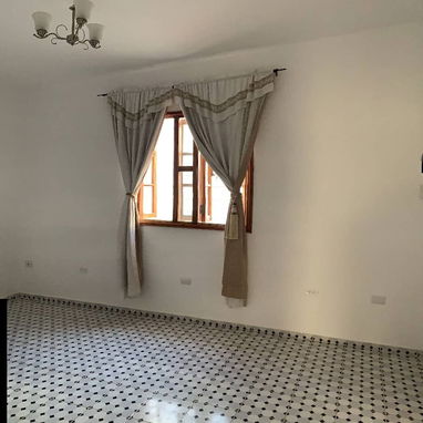 Hermosa propiedad de 2 niveles en Playa, Miramar - Img 121233841