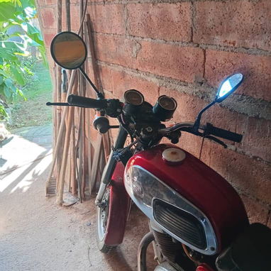 Moto jagua - Img 122983145