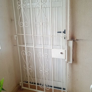 Se vende apto en la Comunidad Granma - Img 123338596