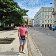 Busco trabajo como dependiente, vendedor. - Img 56042463