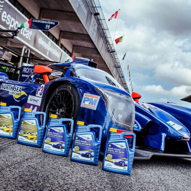 Aceite 2t para motores 2 tiempos en formato de 1 litro - 2/2
