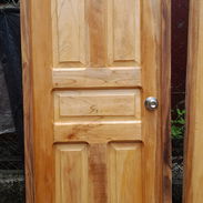 Se venden puertas de madera de muy buena calidad - Img 55930549